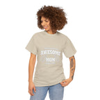 Awesome Mom with Pointing Thumbs T-Shirt | Mother's Day Tee