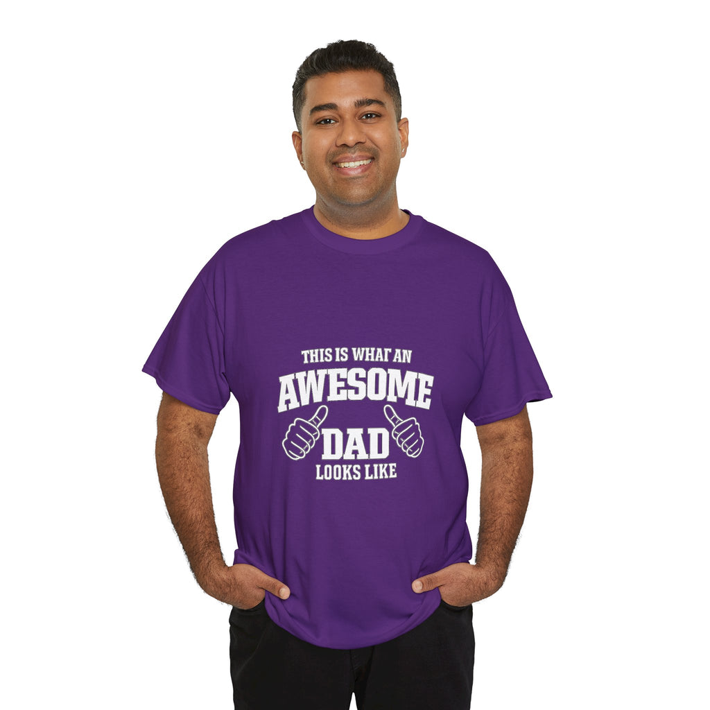 Awesome Dad T-Shirt | "This Is What An Awesome Dad Looks Like", Fathers Day Tee