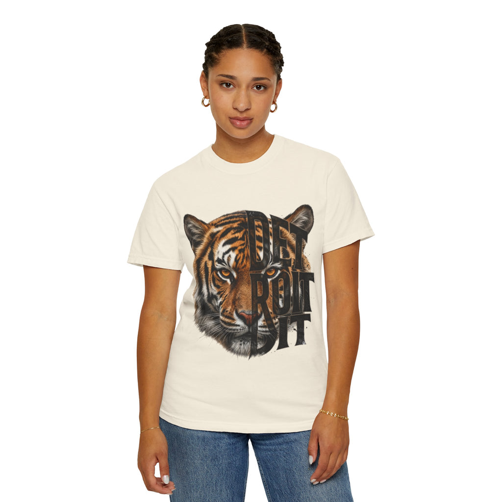 Tiger Face with Retro Script T-shirt