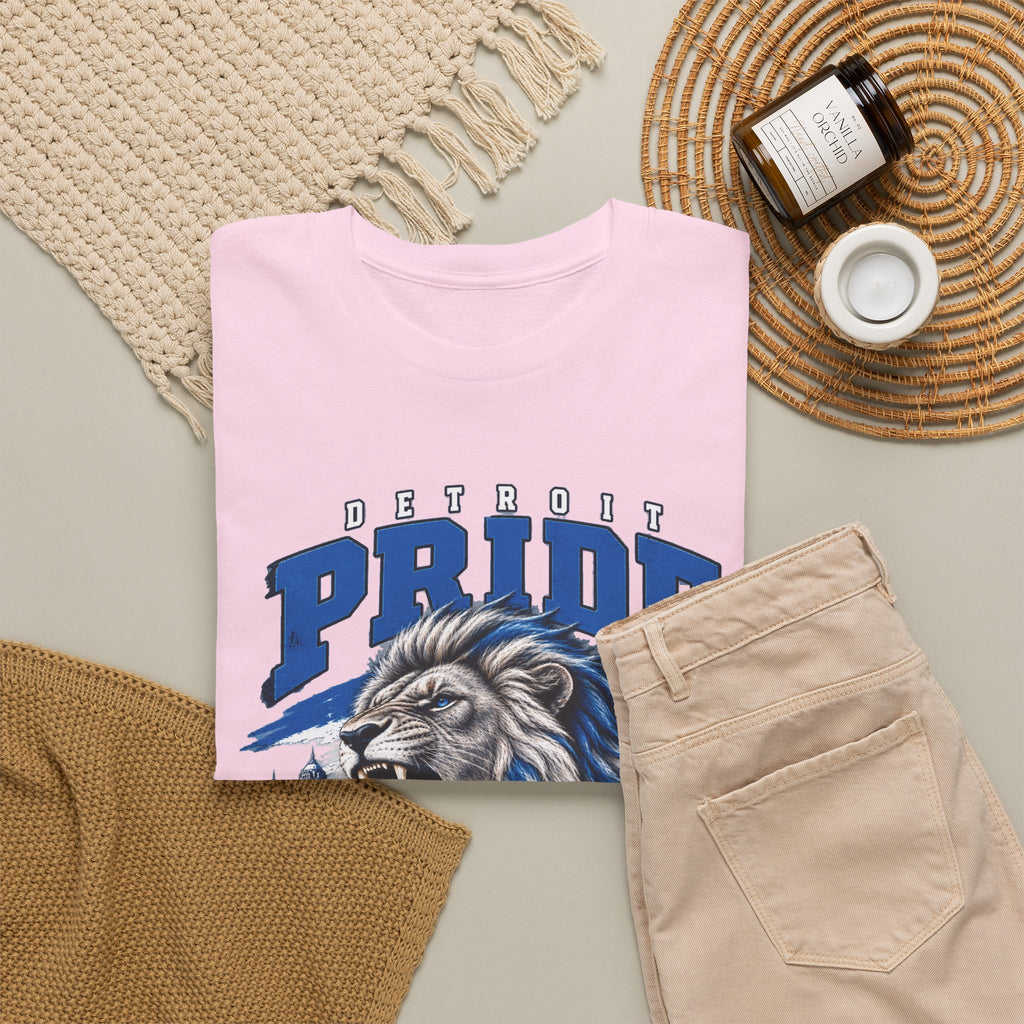 Detroit Pride Comes Before the Fall Lion Graphic T-Shirt