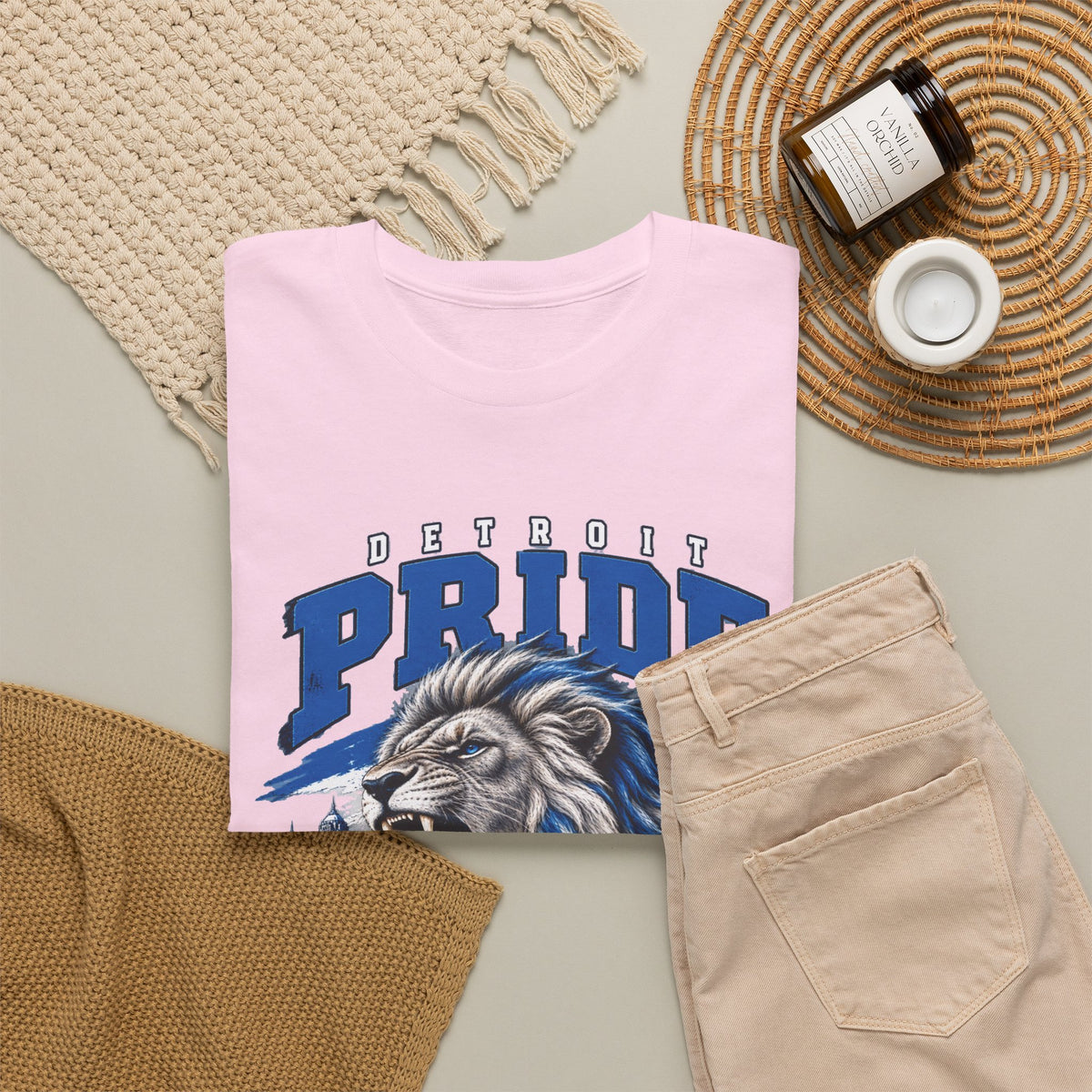 Detroit Pride Comes Before the Fall Lion Graphic T-Shirt