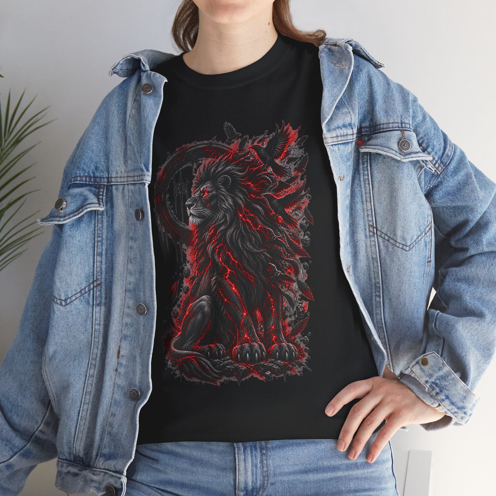 Red and Black Grunge Lion T-Shirt | Graphic Catlike Beast Tee