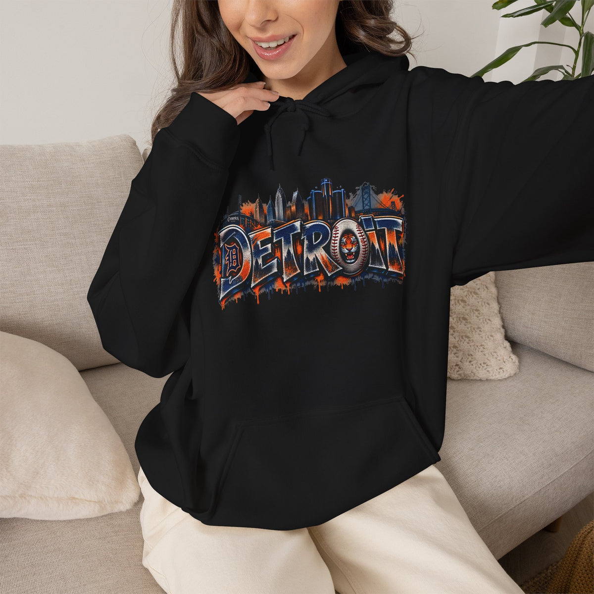 Detroit graffiti skyline Hoodie | Cityscape street art sweatshirt