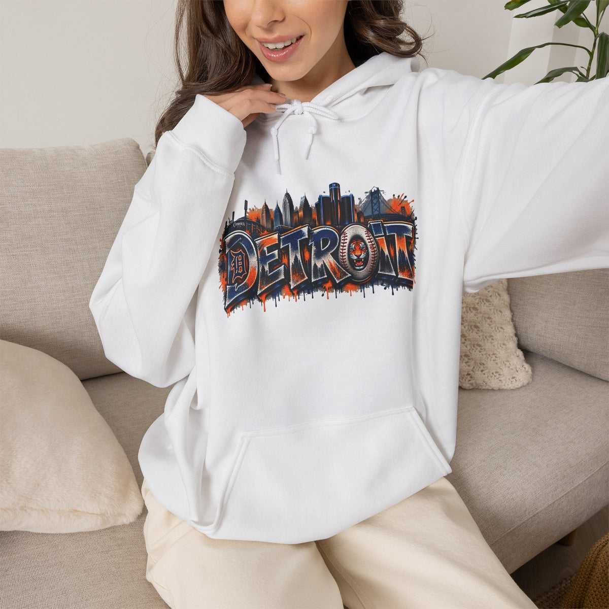 Detroit graffiti skyline Hoodie | Cityscape street art sweatshirt