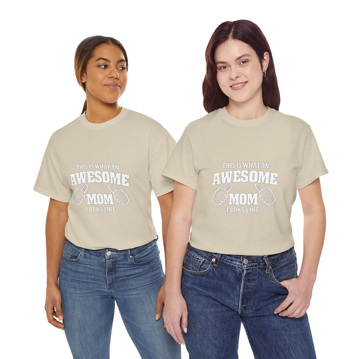 Awesome Mom with Pointing Thumbs T-Shirt | Mother's Day Tee