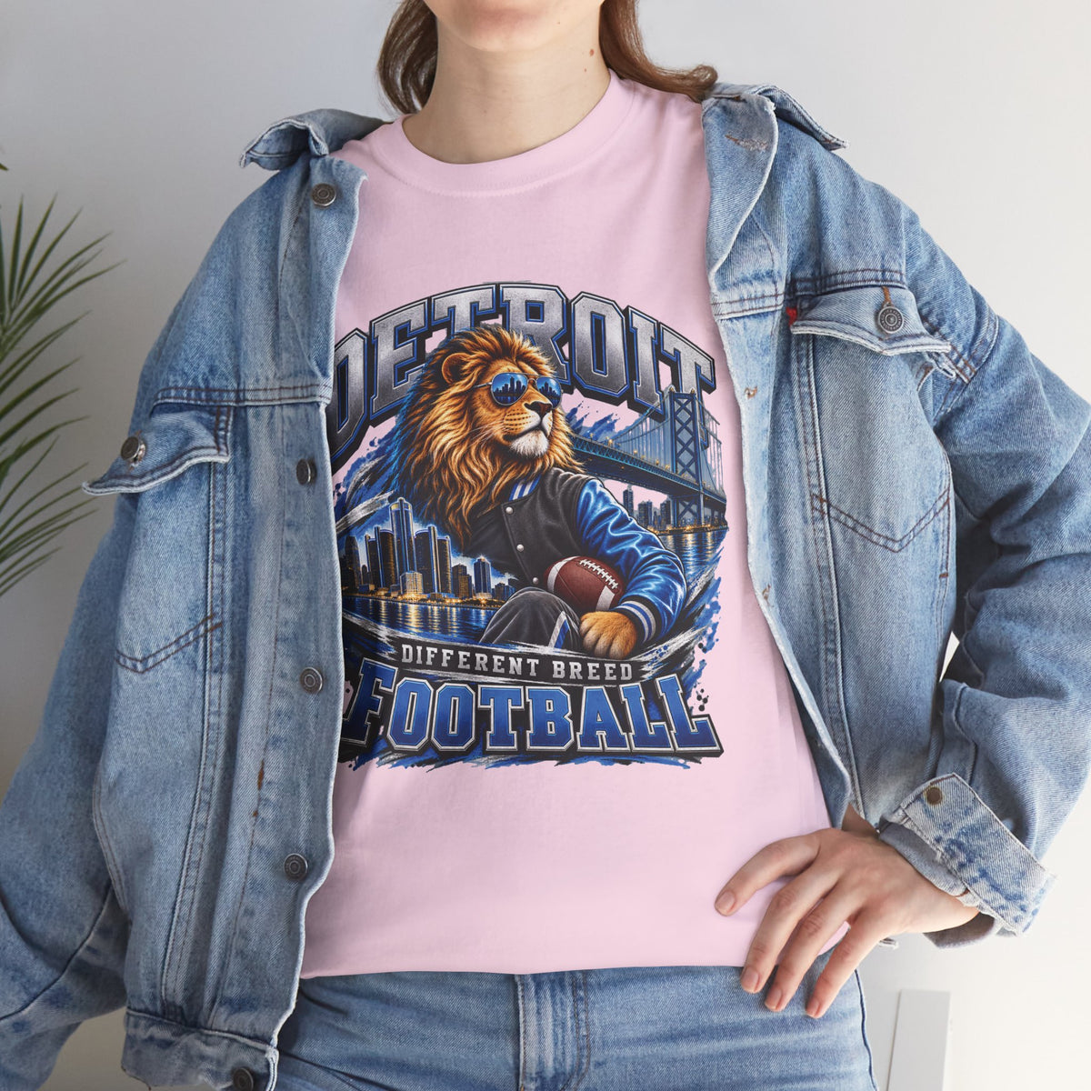Detroit Lions Football Graphic T-Shirt