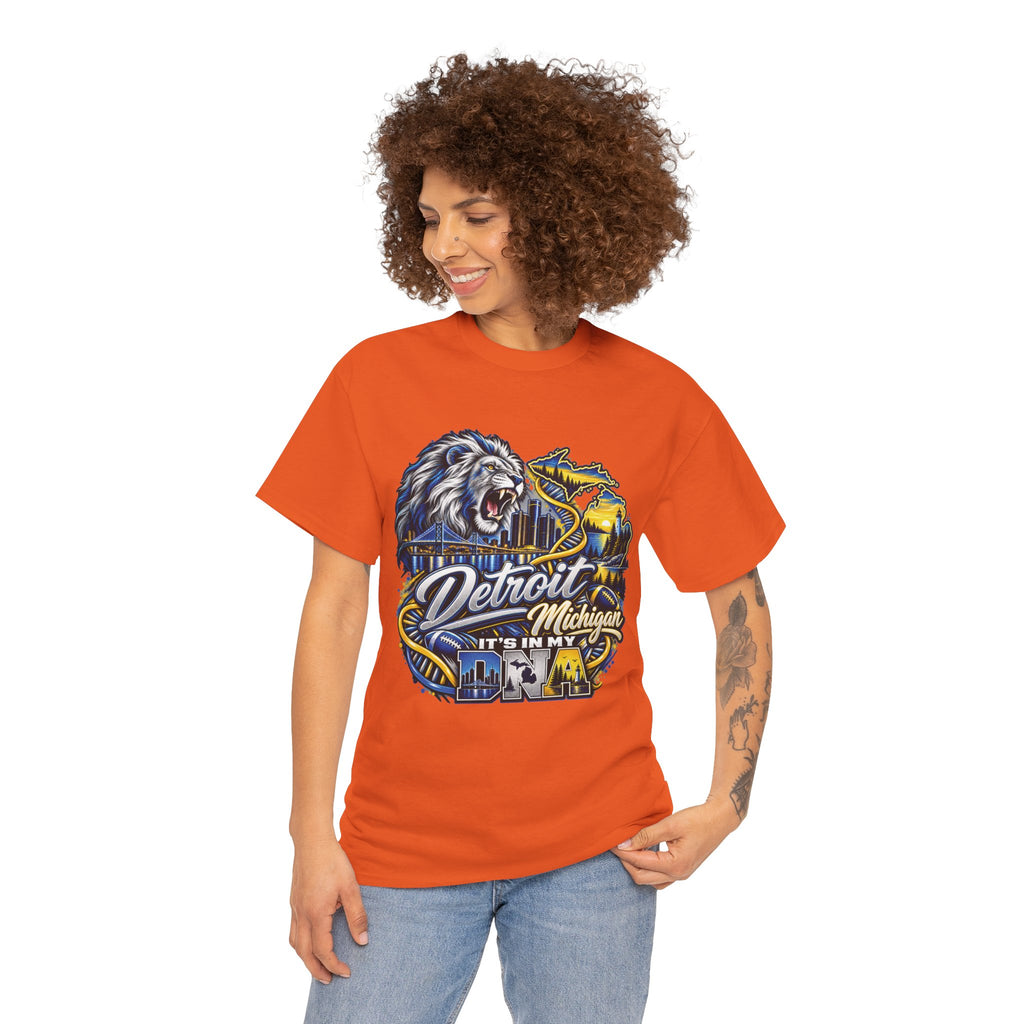 Detroit Michigan Lion Cityscape Graphic T-Shirt
