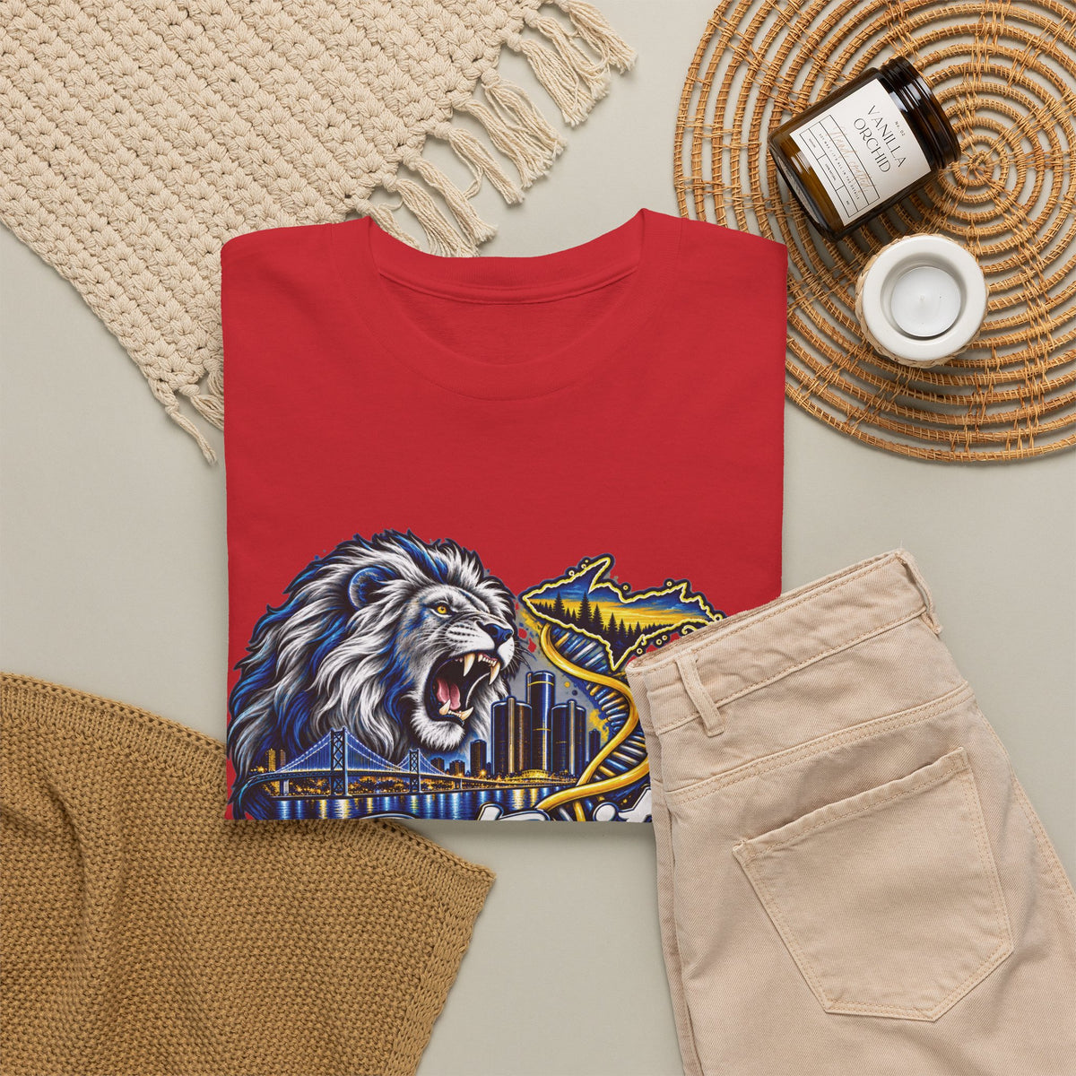 Detroit Michigan Lion Cityscape Graphic T-Shirt