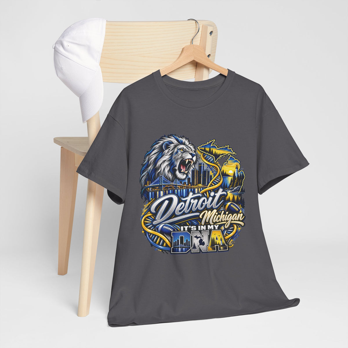 Detroit Michigan Lion Cityscape Graphic T-Shirt