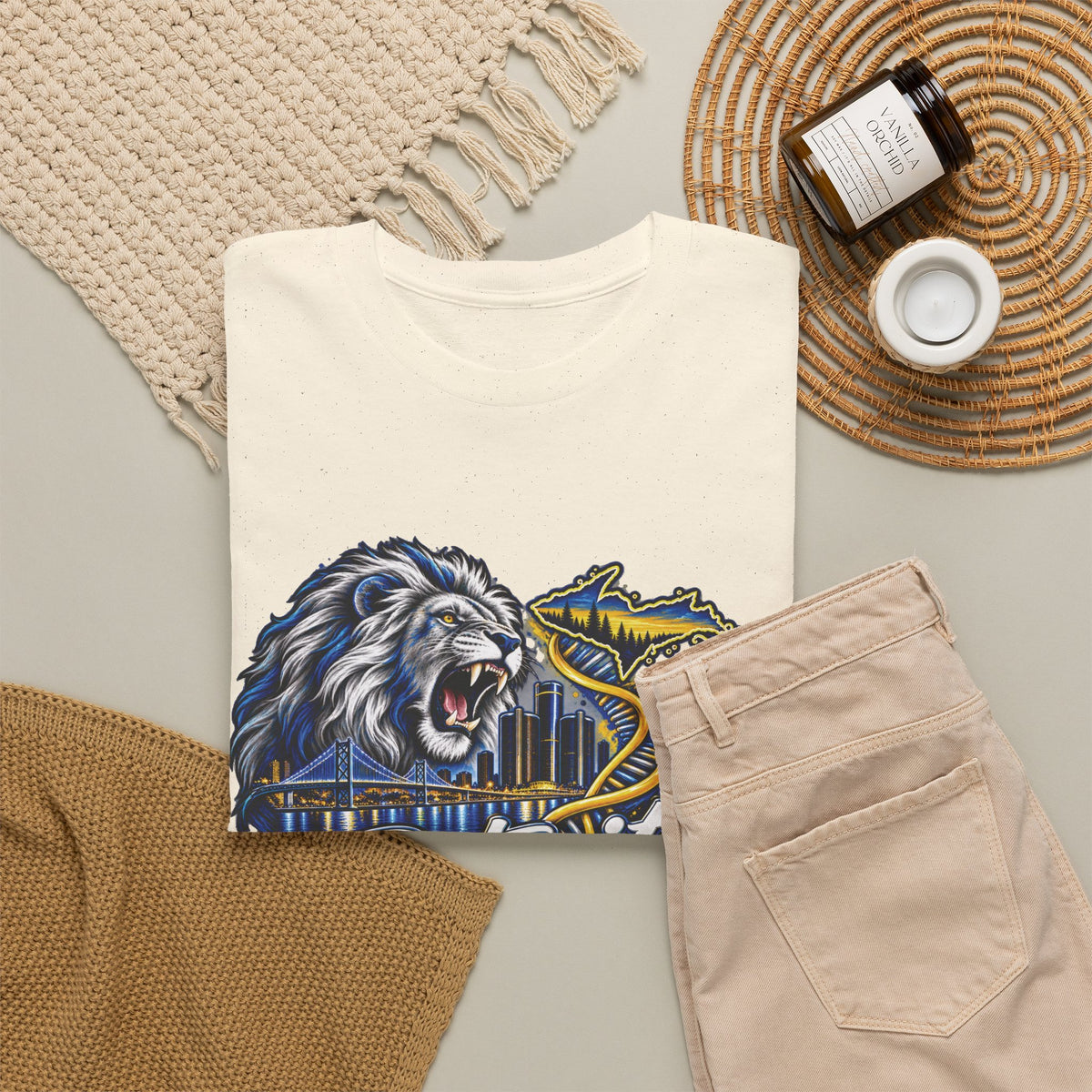 Detroit Michigan Lion Cityscape Graphic T-Shirt
