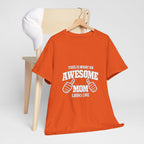 Awesome Mom with Pointing Thumbs T-Shirt | Mother's Day Tee