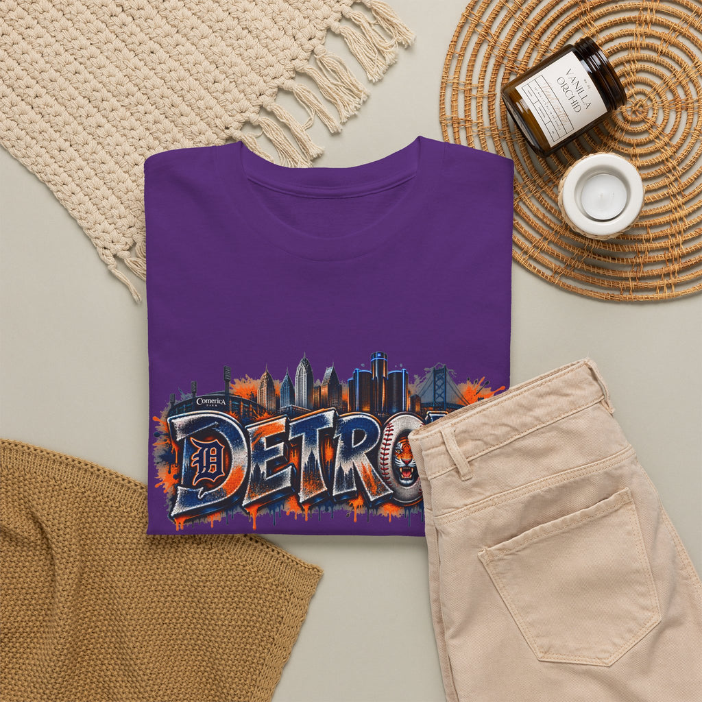 Detroit skyline graffiti T-Shirt | city skyline tee, urban street art