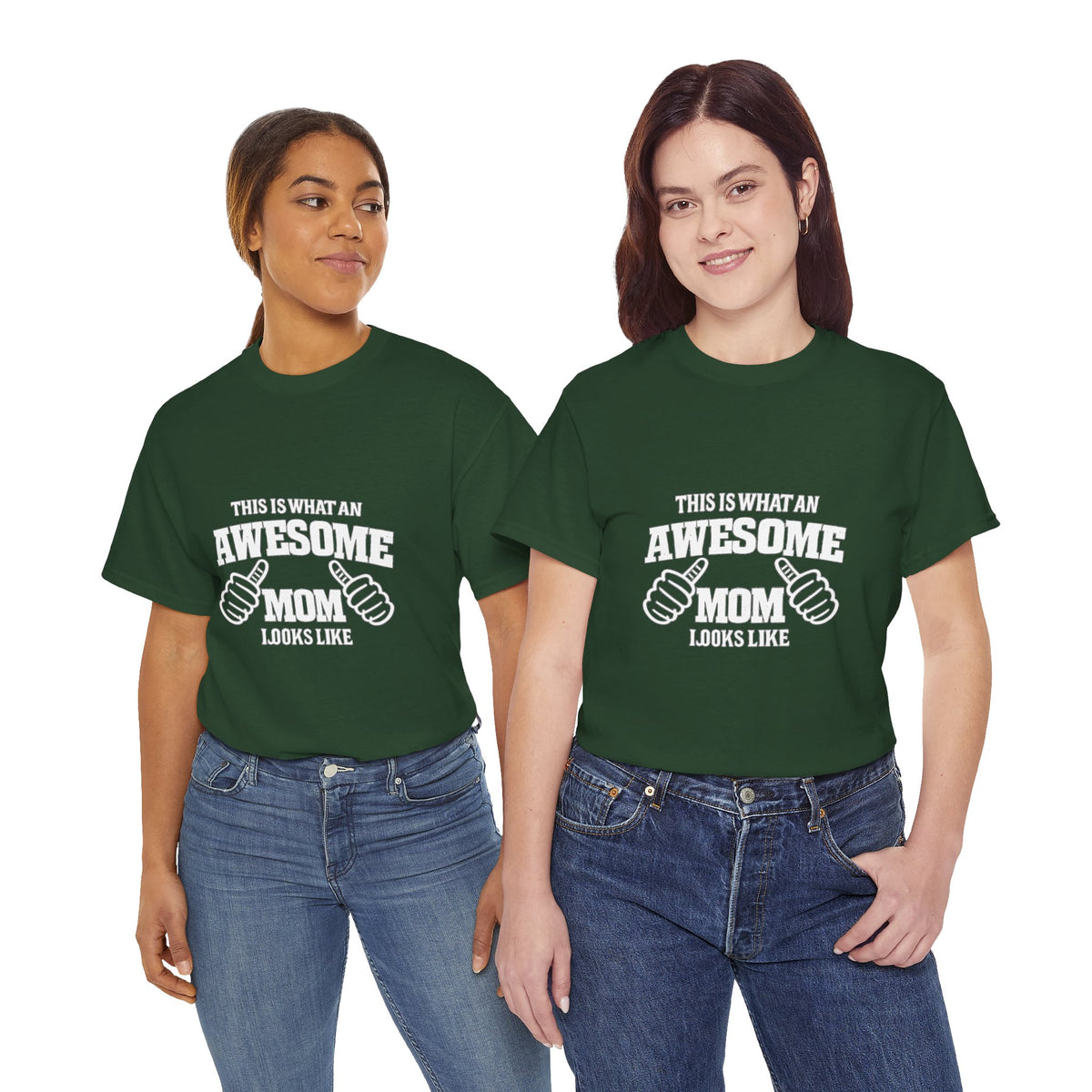 Awesome Mom with Pointing Thumbs T-Shirt | Mother's Day Tee