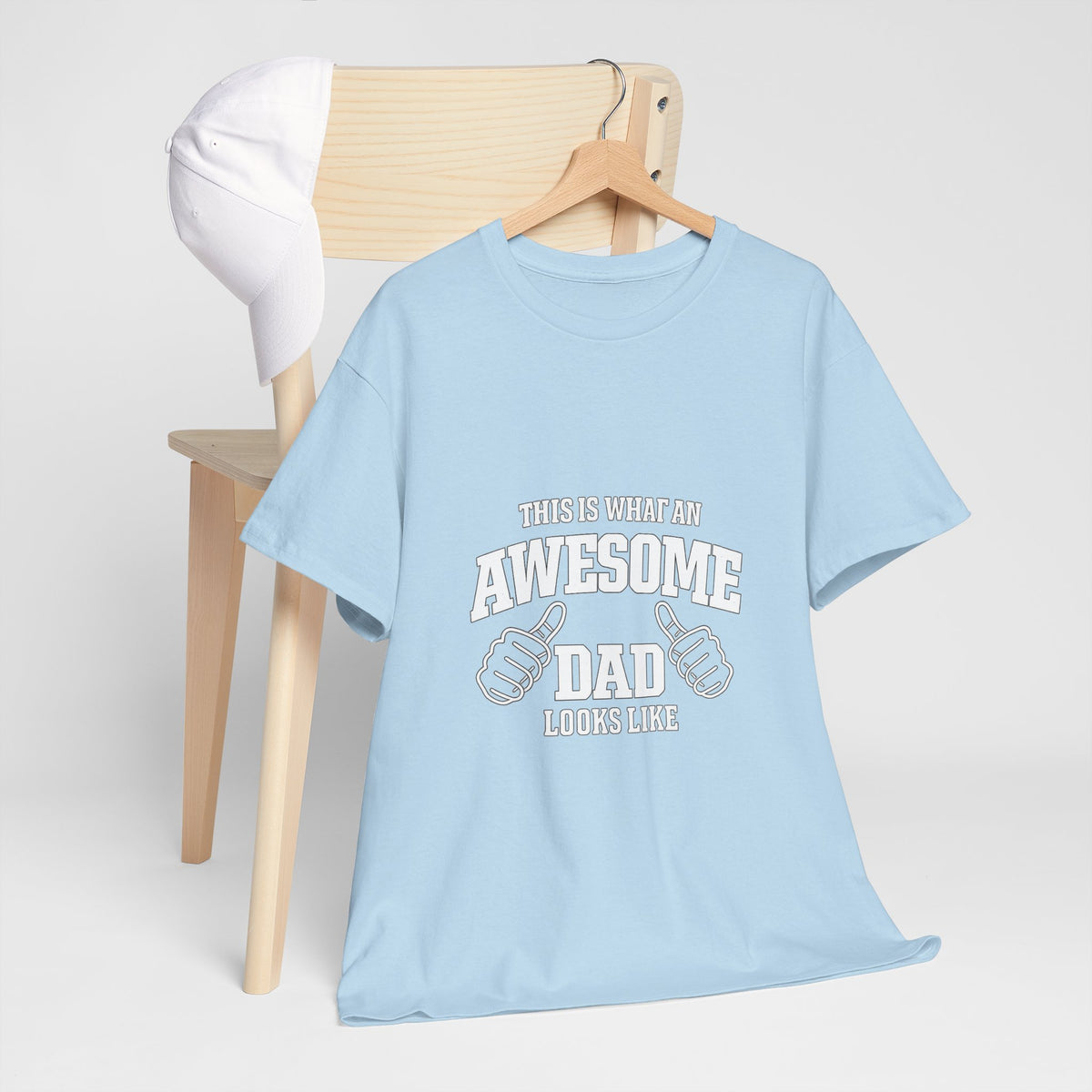 Awesome Dad T-Shirt | "This Is What An Awesome Dad Looks Like", Fathers Day Tee