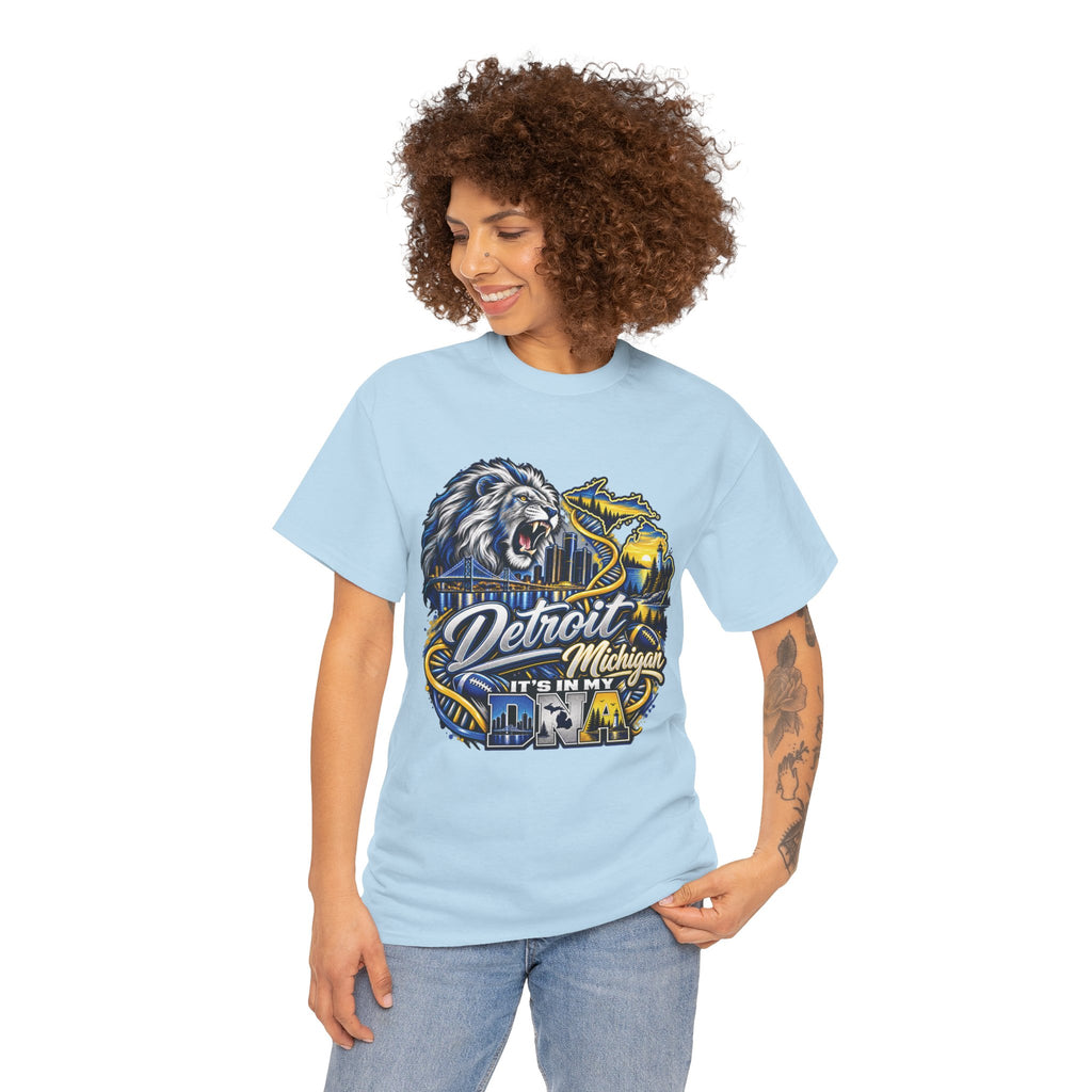 Detroit Michigan Lion Cityscape Graphic T-Shirt