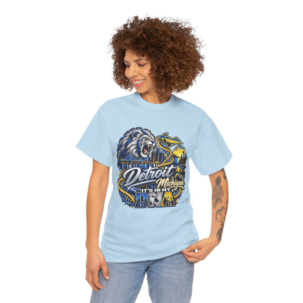 Detroit Michigan Lion Cityscape Graphic T-Shirt