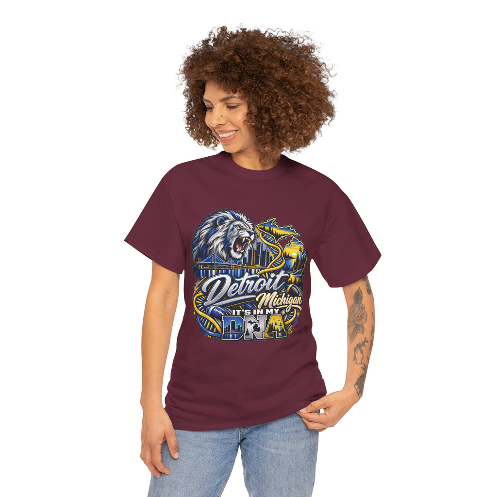 Detroit Michigan Lion Cityscape Graphic T-Shirt