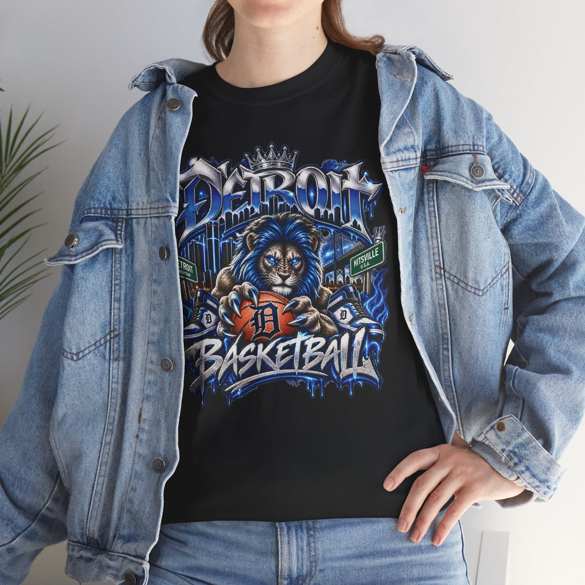 Detroit Basketball Lion Graphic Tee | Motor City D Old English Logo