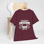 Awesome Mom with Pointing Thumbs T-Shirt | Mother's Day Tee