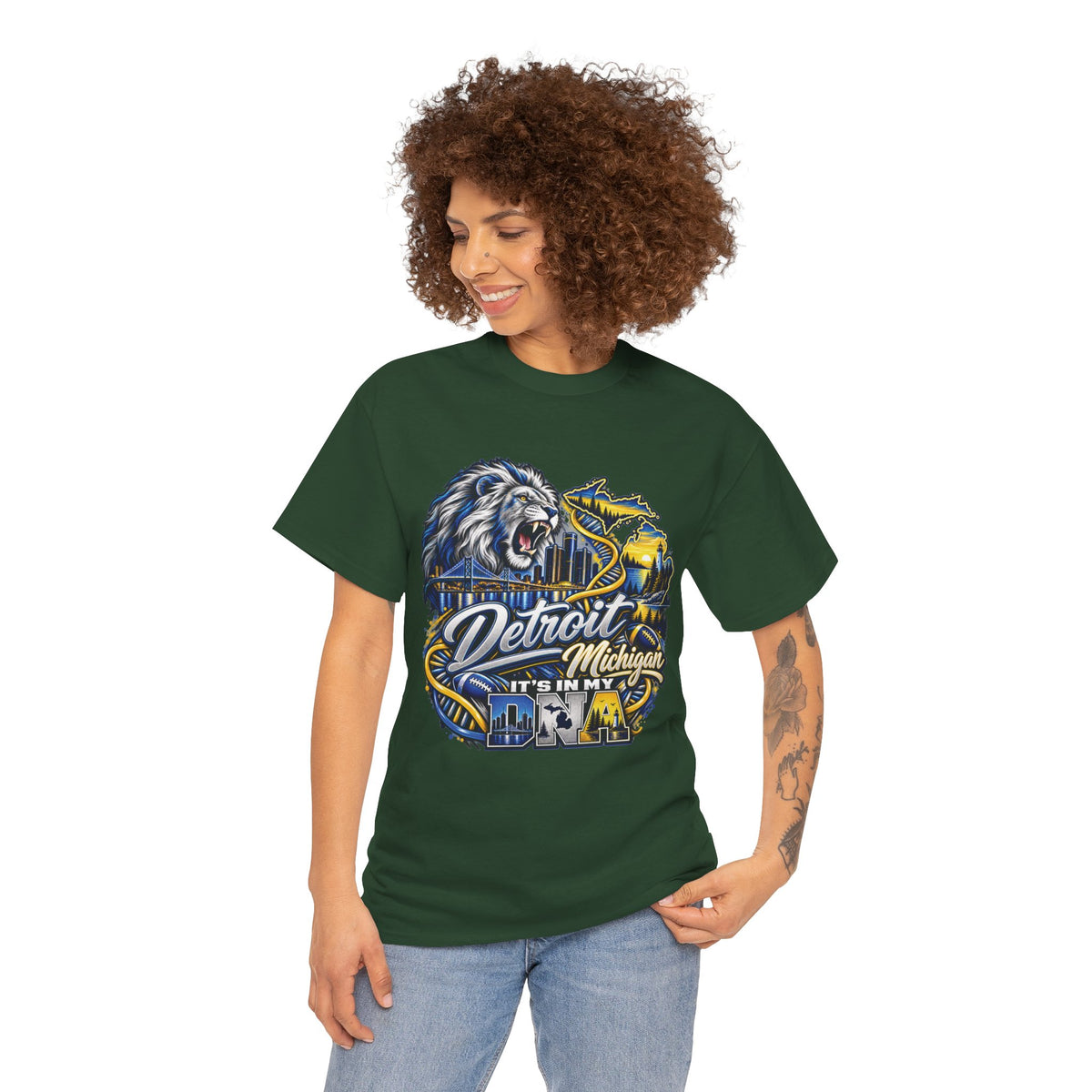 Detroit Michigan Lion Cityscape Graphic T-Shirt