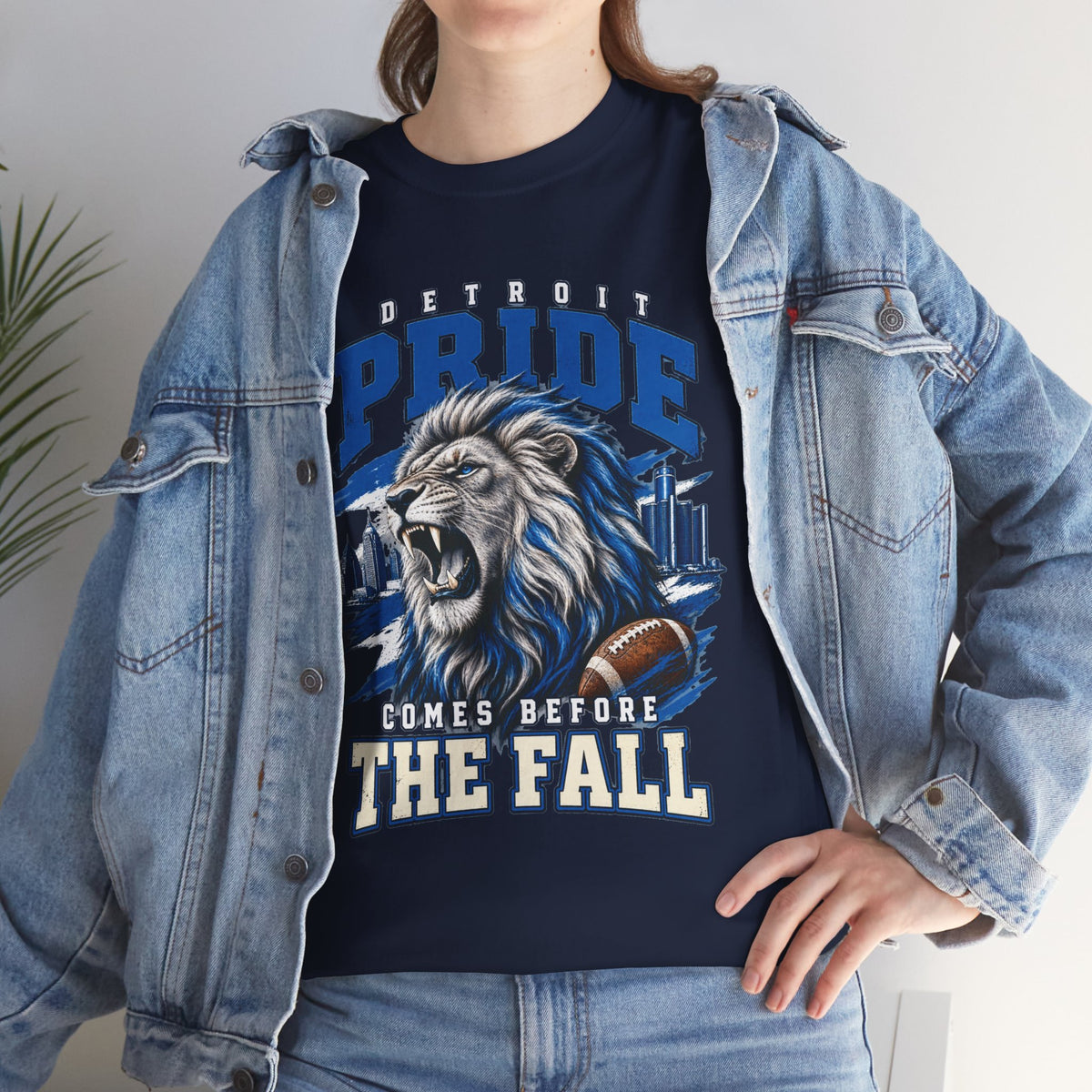 Detroit Pride Comes Before the Fall Lion Graphic T-Shirt