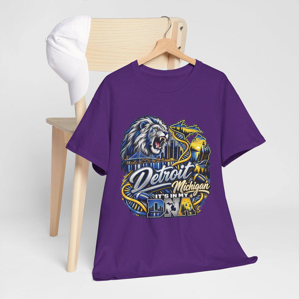 Detroit Michigan Lion Cityscape Graphic T-Shirt
