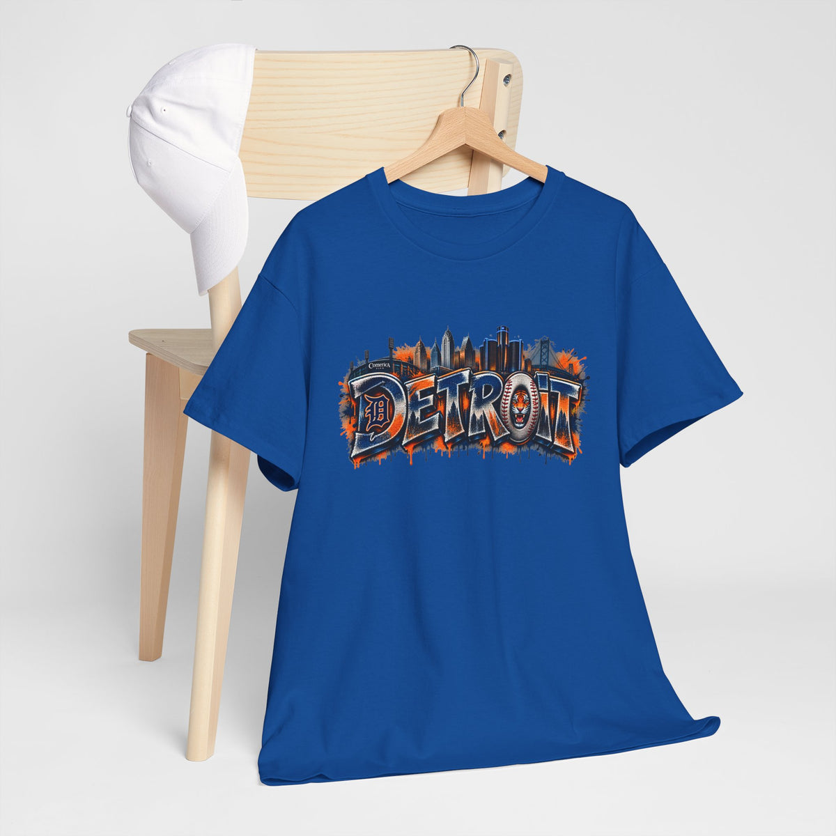 Detroit skyline graffiti T-Shirt | city skyline tee, urban street art